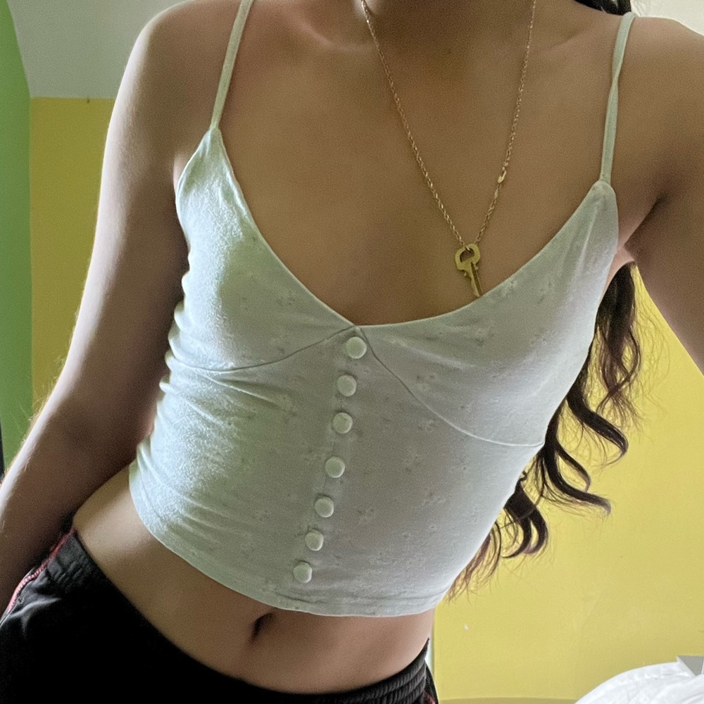 Floral cropped tank top